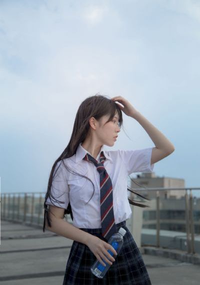 边吃奶边摸叫床高潮