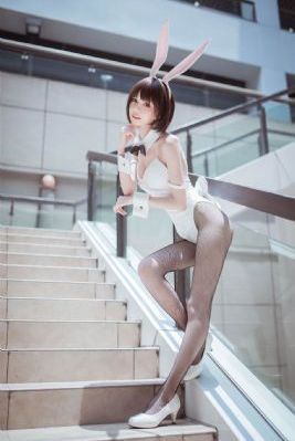 被催眠的校花高筱柔